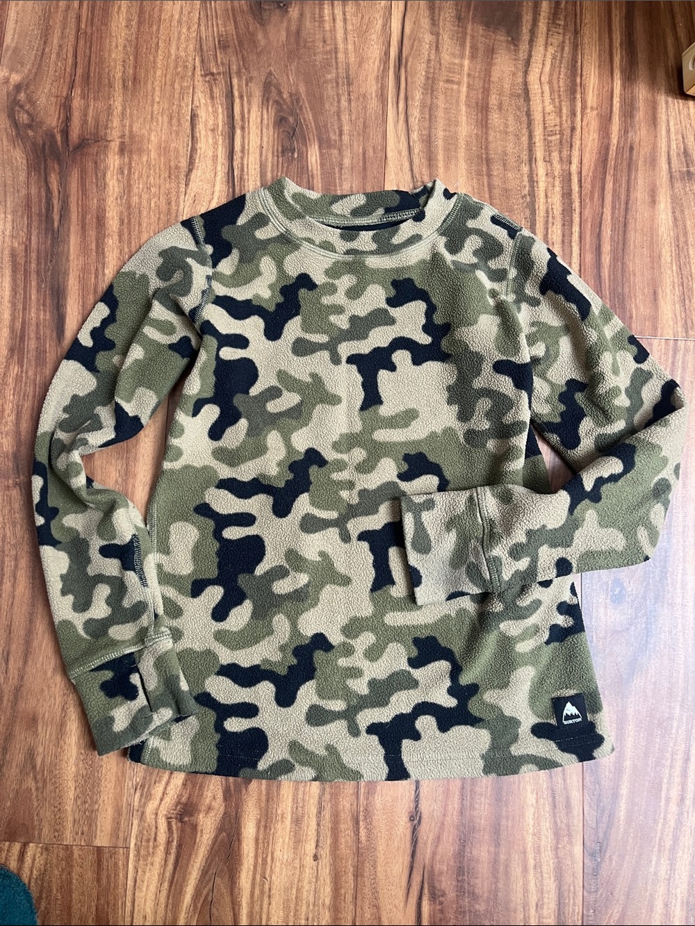 BURTON Camo Fleece Top and Pant Set - Picture 4 of 8